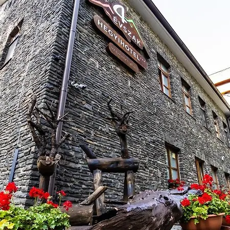 Szálloda 4 évszak Hegyihotel 3*