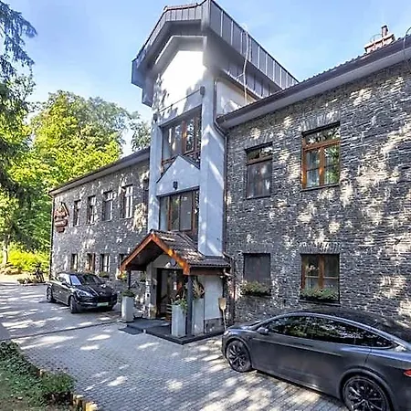 4 évszak Hegyihotel Szálloda 3*