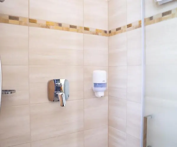 Szálloda 4 évszak Hegyihotel 3*