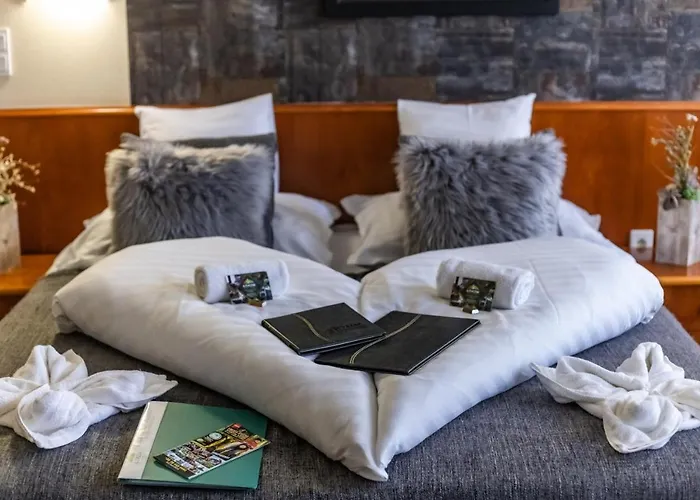 4 évszak Hegyihotel 3*