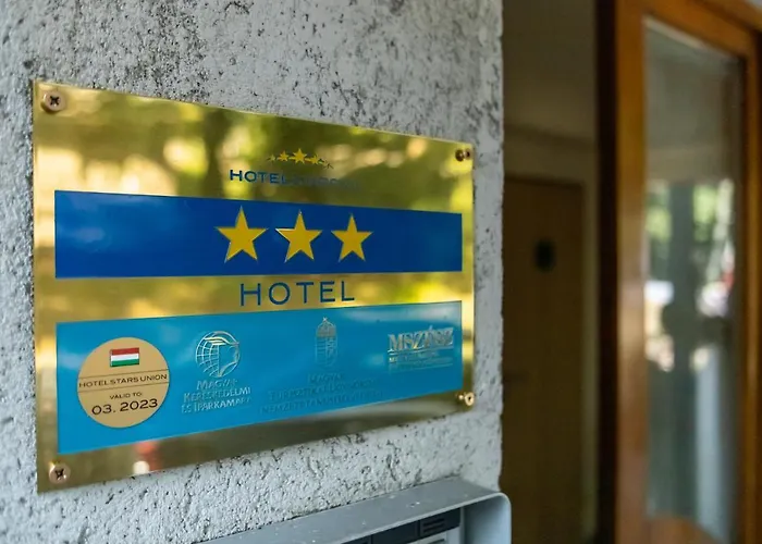 4 évszak Hegyihotel Szálloda 3*