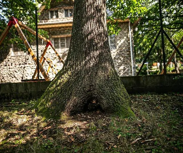 4 Evszak Hegyihotel