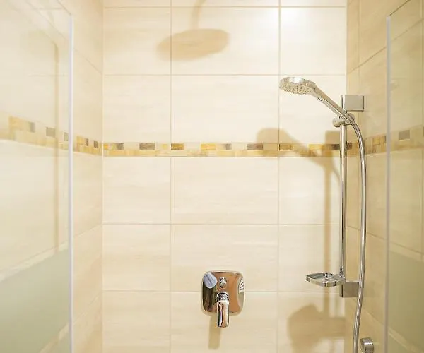 4 évszak Hegyihotel Szálloda
